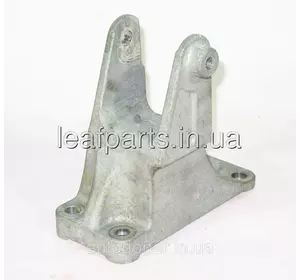 Кронштейн редуктора задний Nissan Leaf ZE0 (10-12) 11333-3NA0A Кронштейн редуктора задний Nissan Leaf ZE0 (10-12) 11333-3NA0A