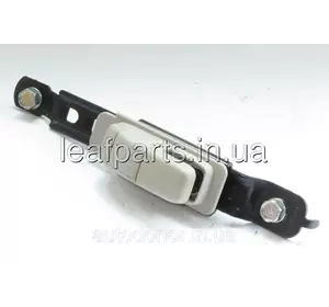 Регулятор ремня безопасности передний Nissan Leaf ZE0 / AZE0 (10-17) 87824-3NA0A Регулятор ремня безопасности передний Nissan Leaf ZE0 / AZE0 (10-17) 87824-3NA0A