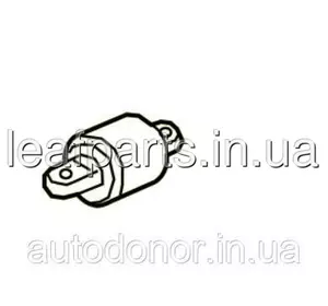 Опора двигателя, кронштейн правый Honda Clarity FCX (17-) 50402-TRW-A01 Опора двигателя, кронштейн правый Honda Clarity FCX (17-) 50402-TRW-A01
