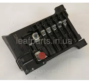 Блок запобіжніків / клемник вісолоковольтних проводів +/- VW ID4 (20-) 1EA-937-548-A Блок запобіжніків / клемник вісолоковольтних проводів +/- VW ID4 (20-) 1EA-937-548-A