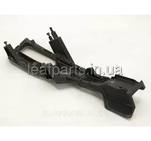Кріплення противотуманної фари праве Nissan Leaf ZE1 (18-) 62256-5SF0B Кріплення противотуманної фари праве Nissan Leaf ZE1 (18-) 62256-5SF0B